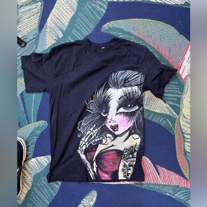 CONART sAND oNER Tshirt Used Size Medium